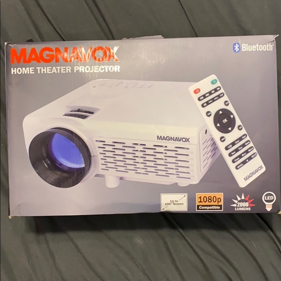 Magnavox Home Theater Projector. - Picture 1 of 7